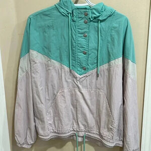 (40)  American Eagle pull over jacket